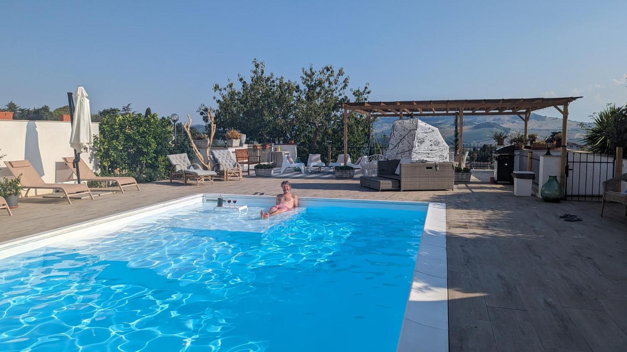 Bed And Breakfast La Pecora Rosa Sant'Omero Exteriér fotografie